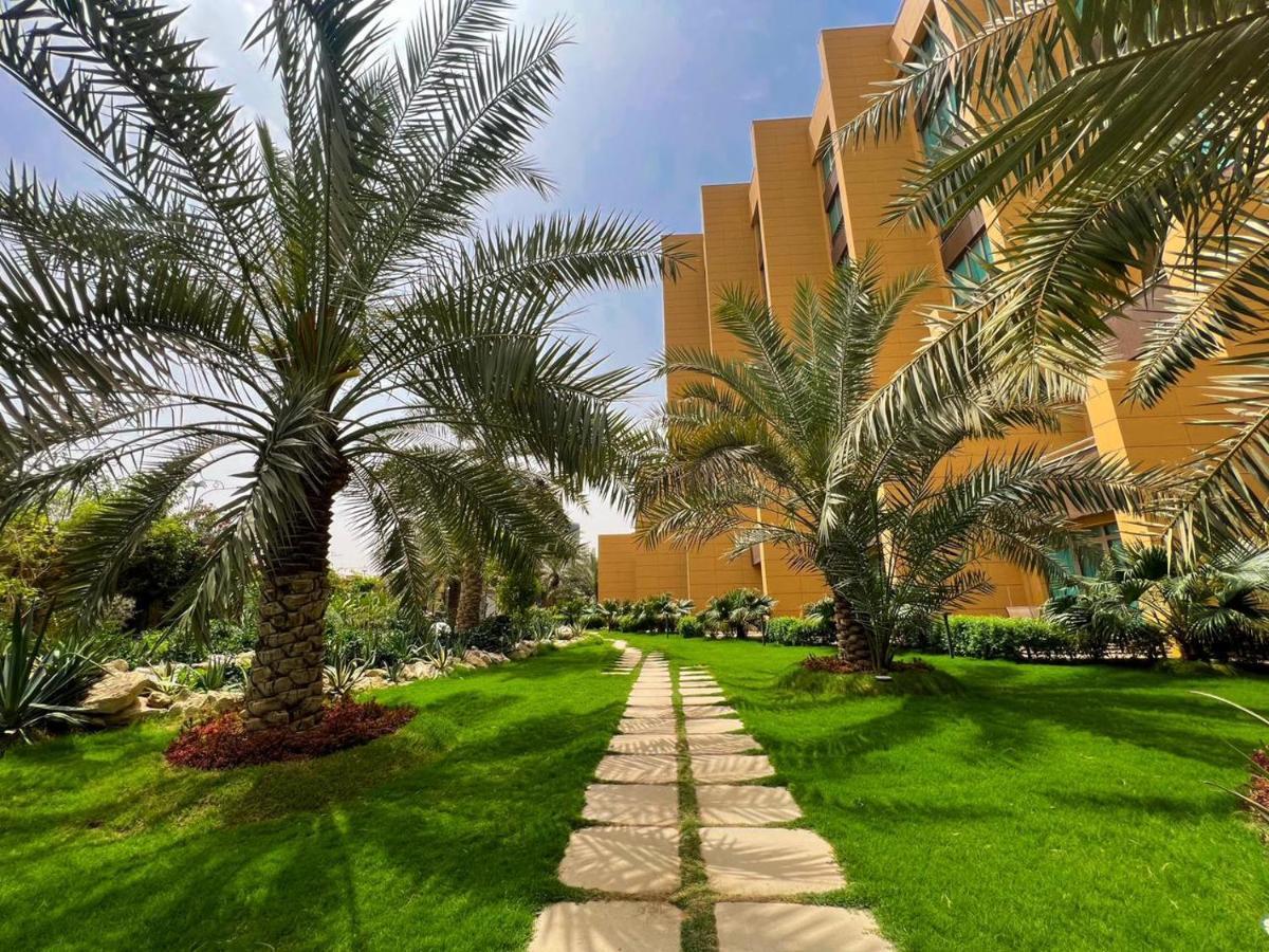 Grand Millennium Al Seef Basra 외부 사진