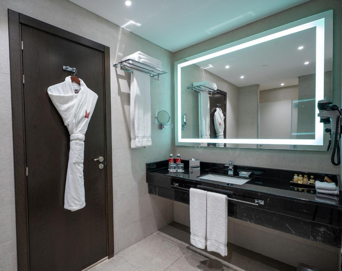 Grand Millennium Al Seef Basra 외부 사진