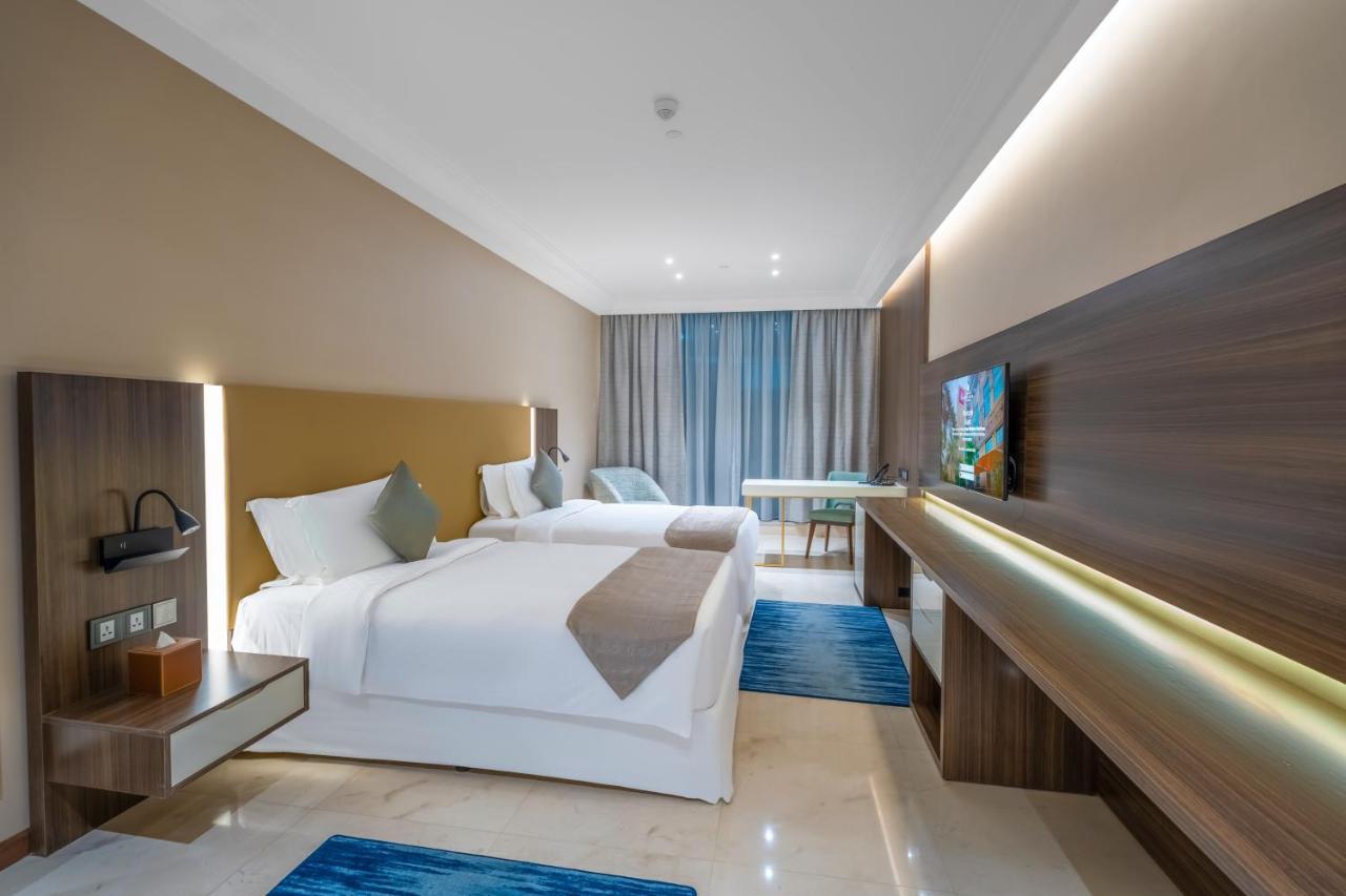 Grand Millennium Al Seef Basra 외부 사진