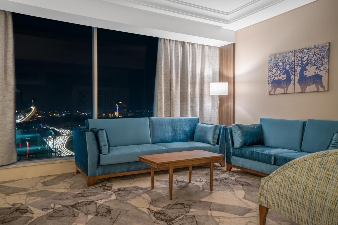 Grand Millennium Al Seef Basra 외부 사진