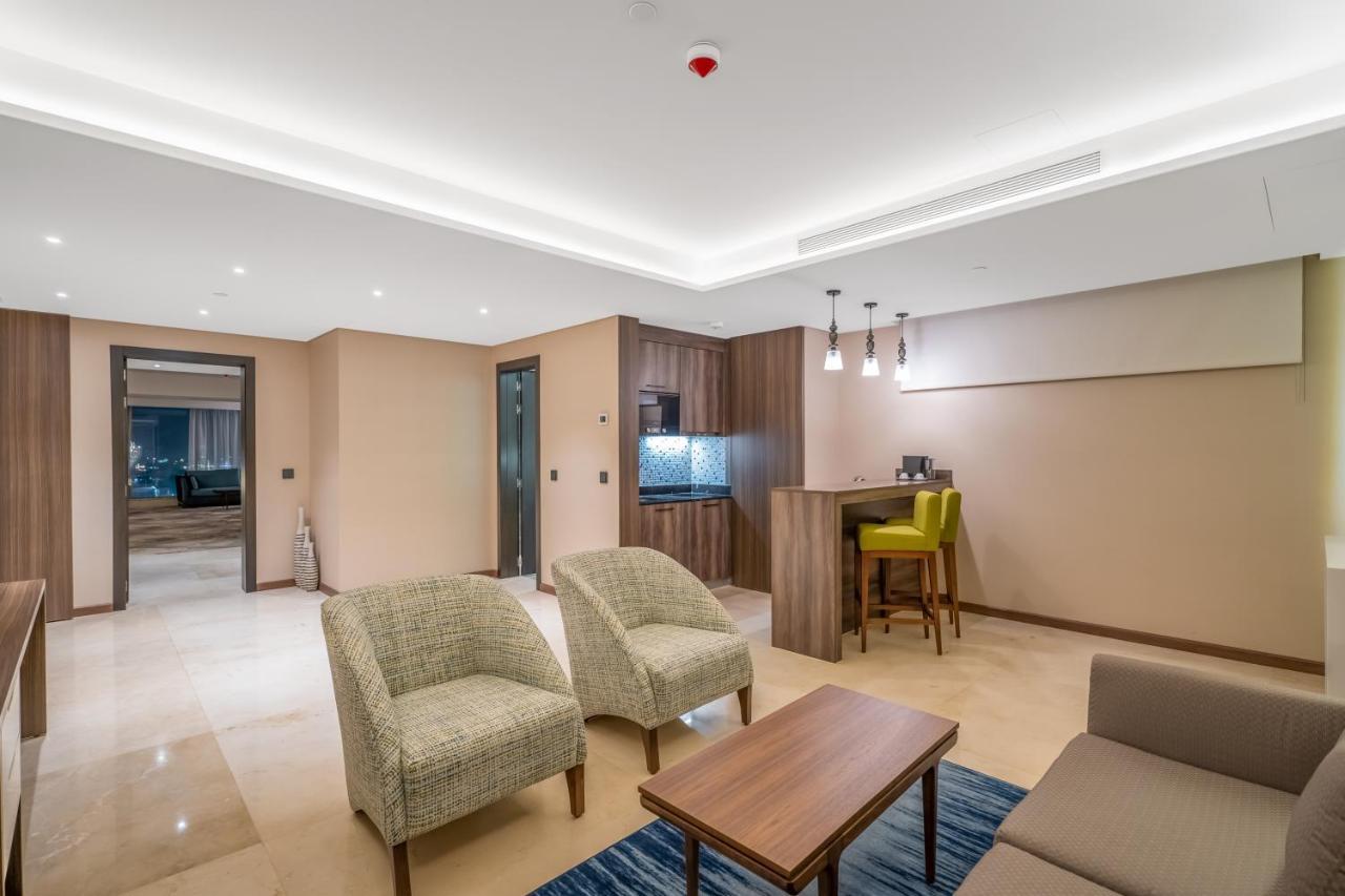 Grand Millennium Al Seef Basra 외부 사진
