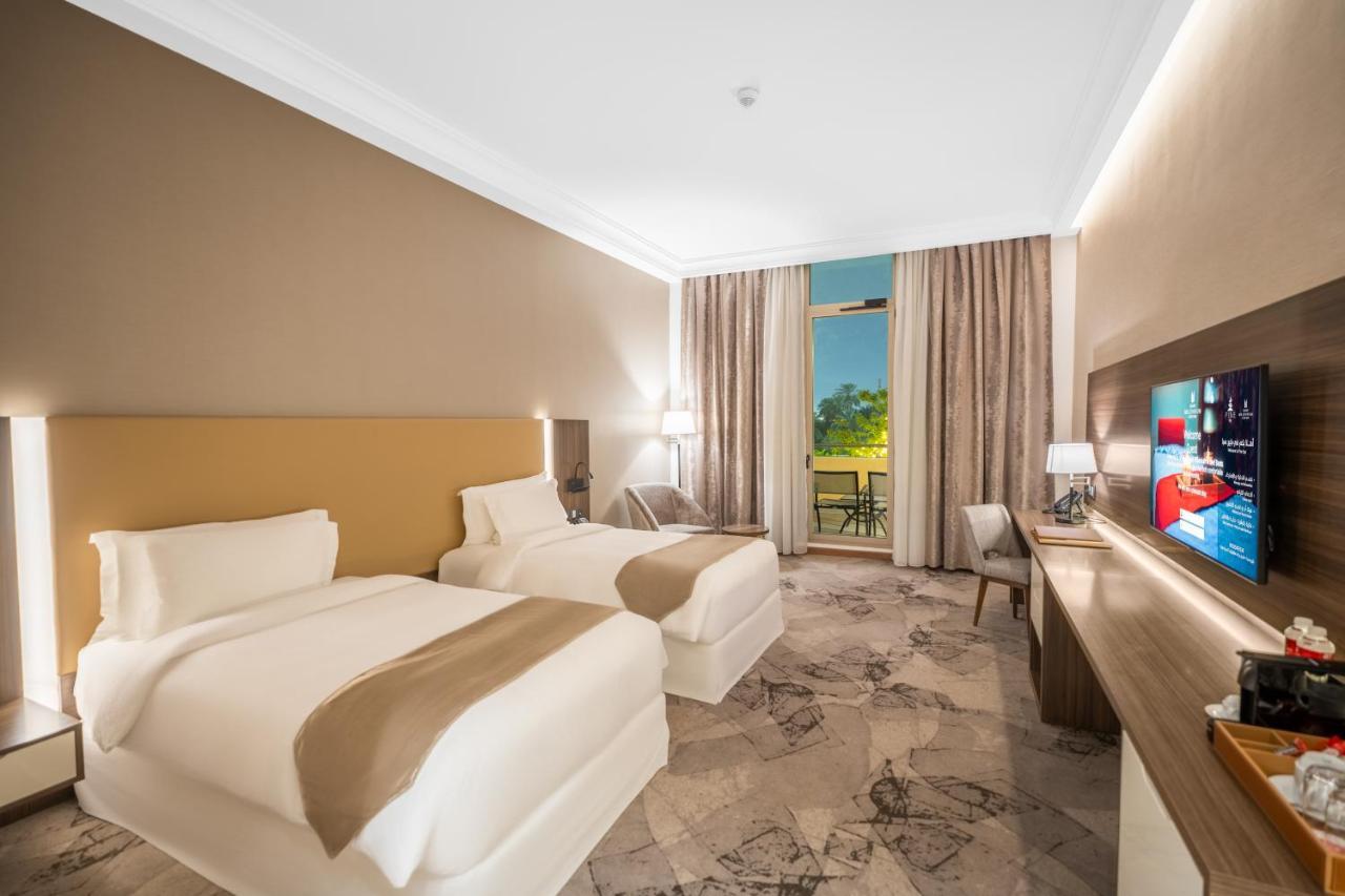 Grand Millennium Al Seef Basra 외부 사진